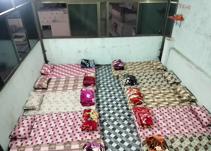Jyoti Dormitory Varanasi